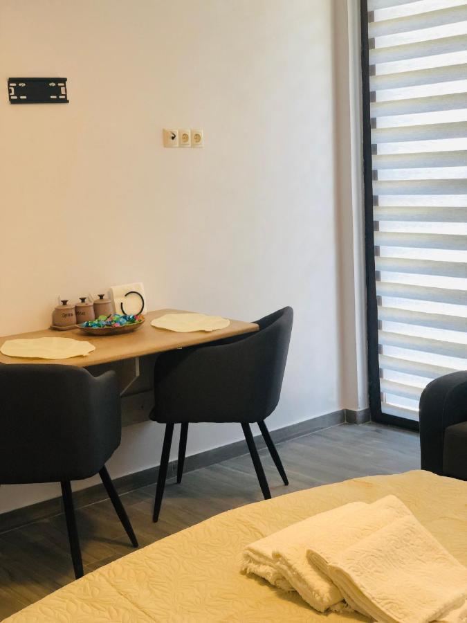 Lovely Villa 우레키 외부 사진