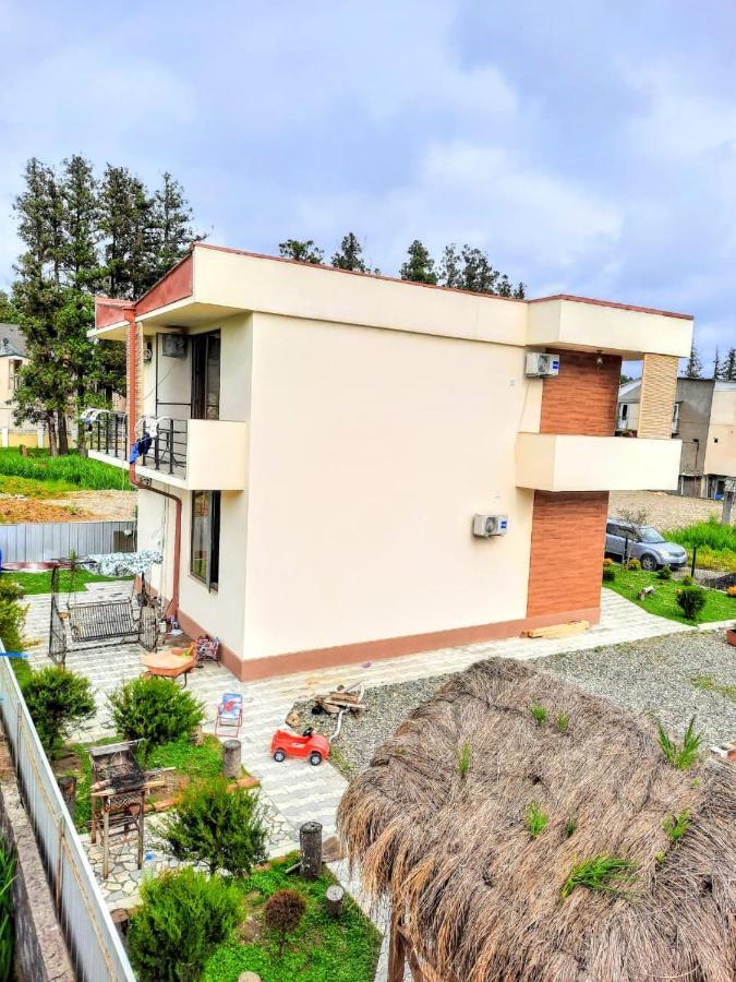 Lovely Villa 우레키 외부 사진